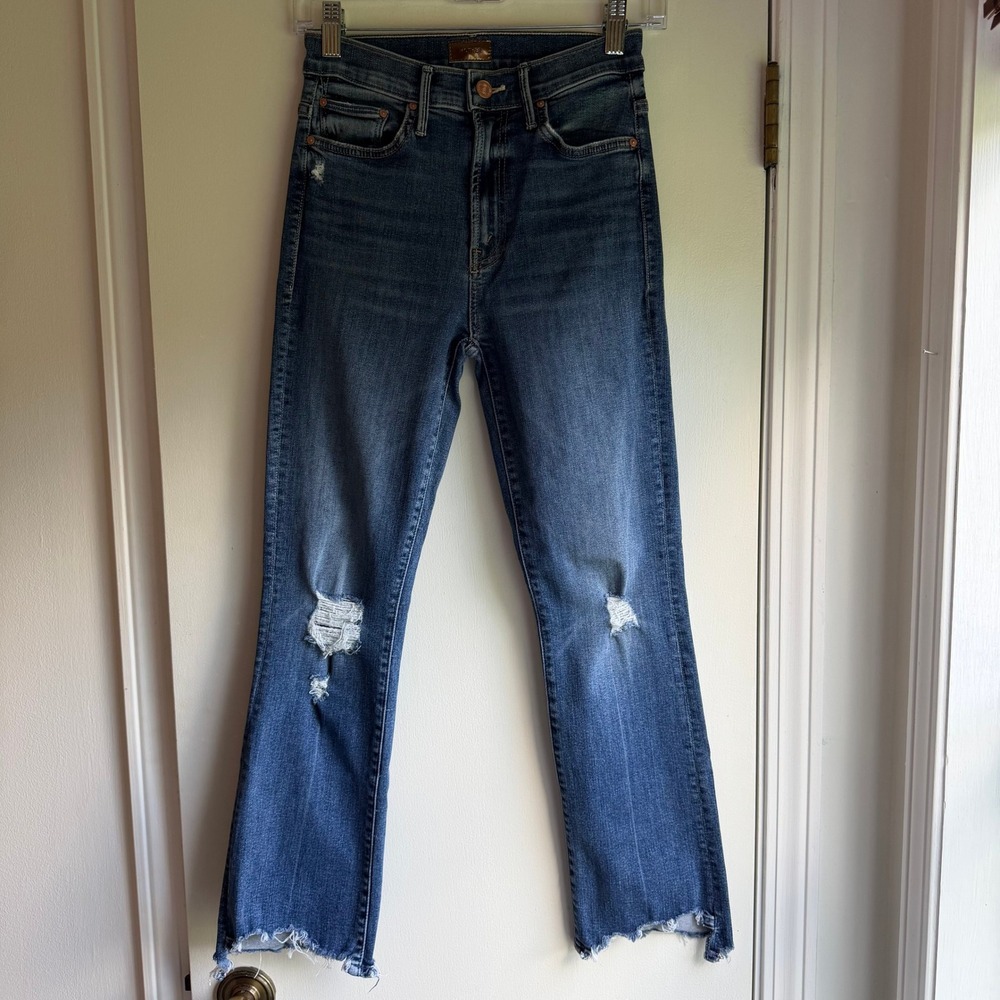 MOTHER The Insider Crop Step Chew Jeans Dancing On Coals Blue Distressed Size 25